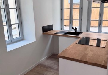 2d5db8f8-f1cc-4ff5-9fff-cfa29e746794-13066263196706538418