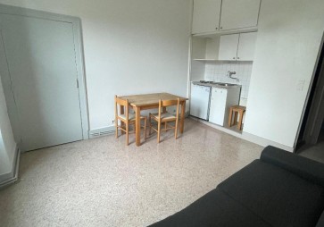 90-IMG_0570-17846882638159330201